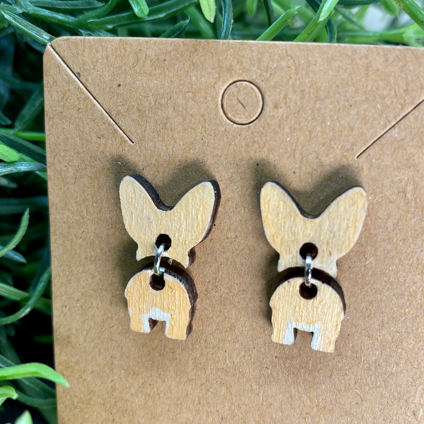Corgi Wiggle Butt Wood Stud Earrings