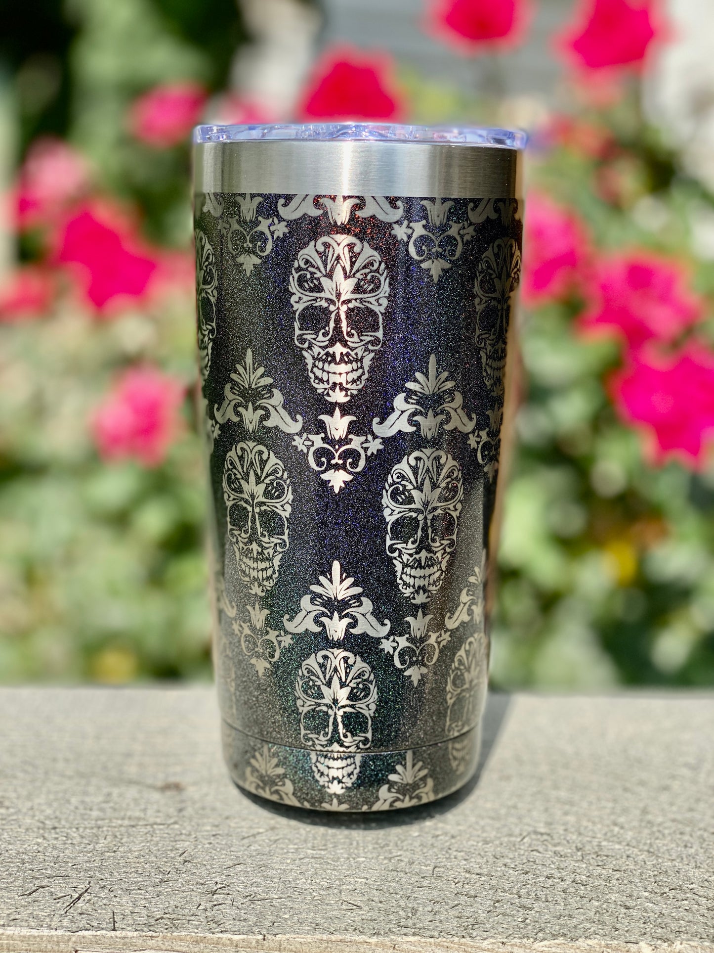 Skull Pattern Tumbler (20oz. Black Shimmer)